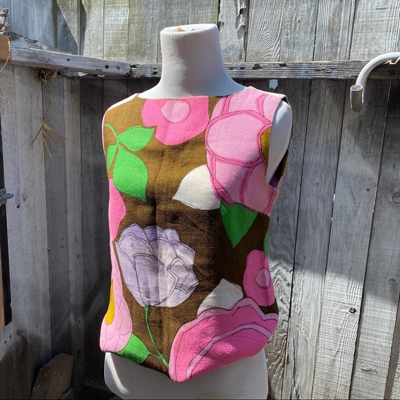 1960s Vintage Mod Floral Sleeveless Tank Top Shirt - Picture 1 of 7